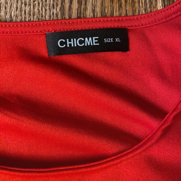 chic red Rhinestone tasselled design NWOT XL - Picture 4 of 4